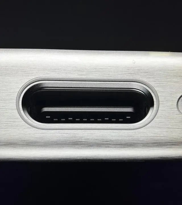 iphone15 USB-C不可采用加密限制充电速度